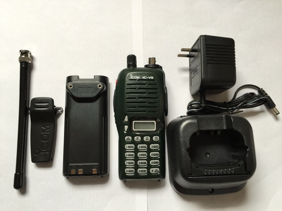 bộ đàm icom ic v8